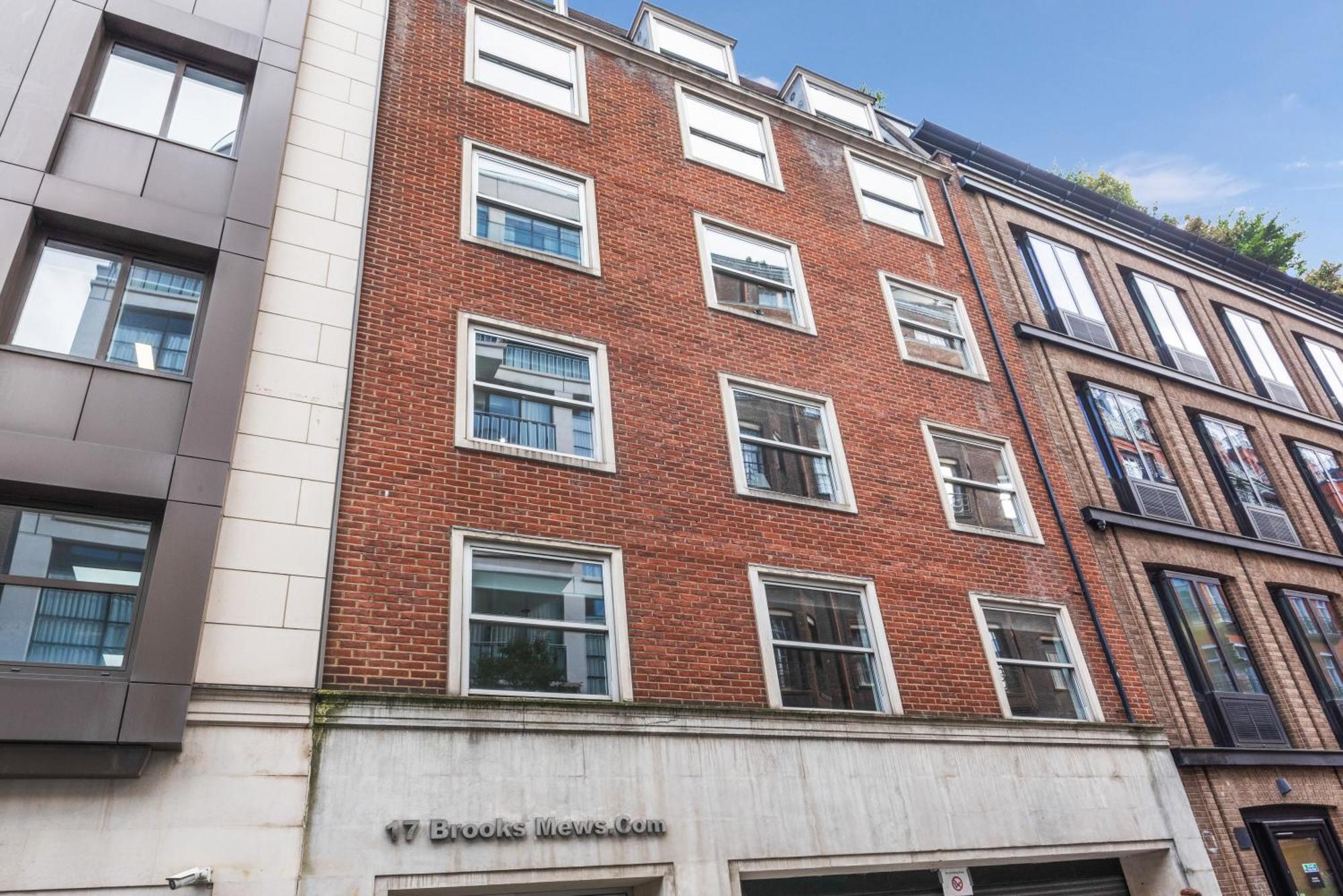 Mayfair Mews Apartment- 2 Bed 4 London